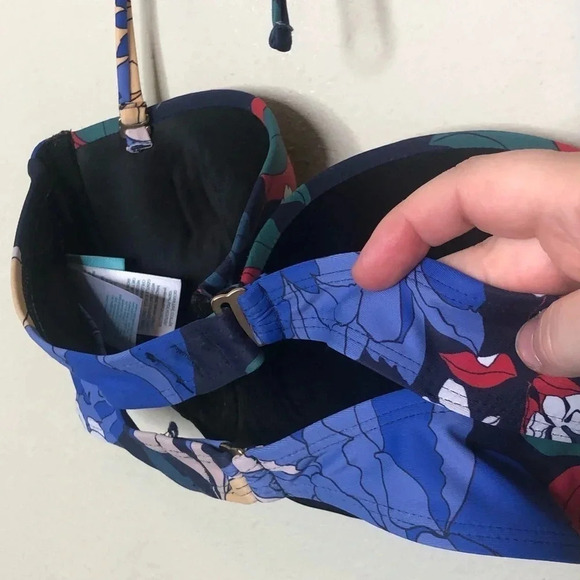 Coastal Blue Structured Floral Bikini Top Small - Picture 3 of 6